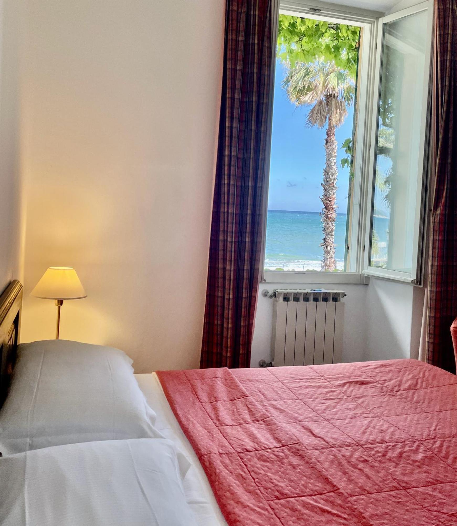 אלסיו Hotel Beau Rivage מראה חיצוני תמונה